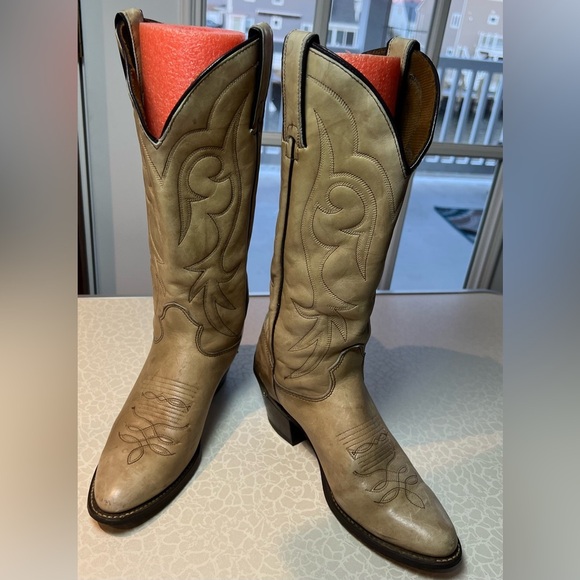 VINTAGE: Kenny Rogers | ladies cowboy boots. Size: 6 - Picture 2 of 16